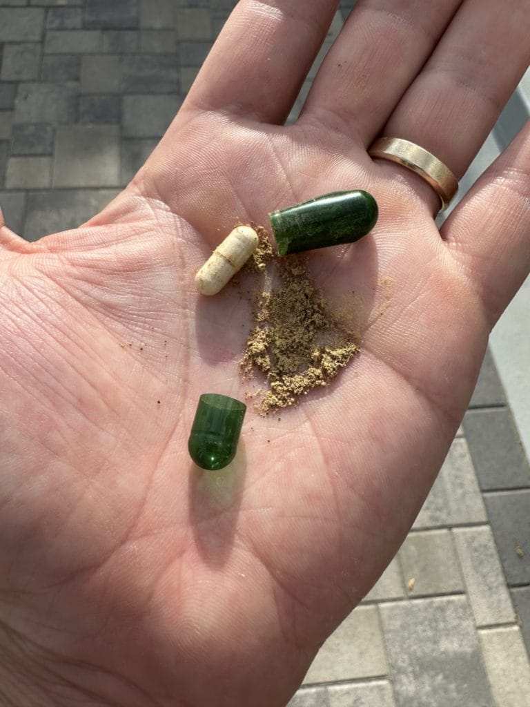 seed health palm and pill open